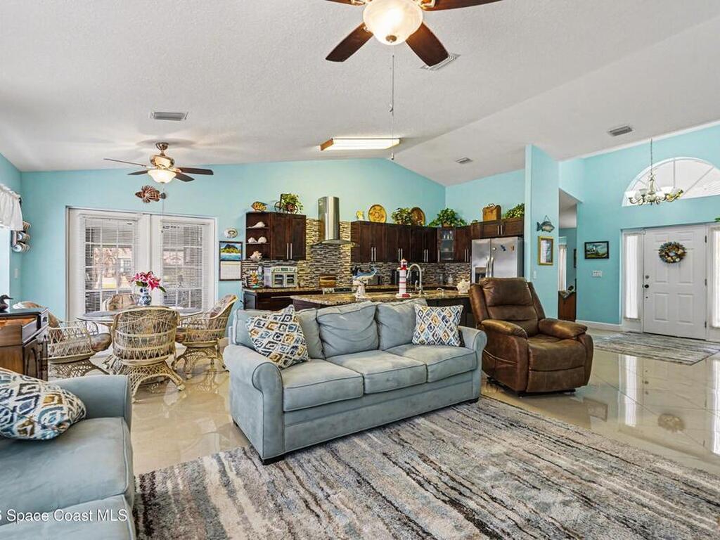 602 Ballon Terrace, Palm Bay, FL 32909