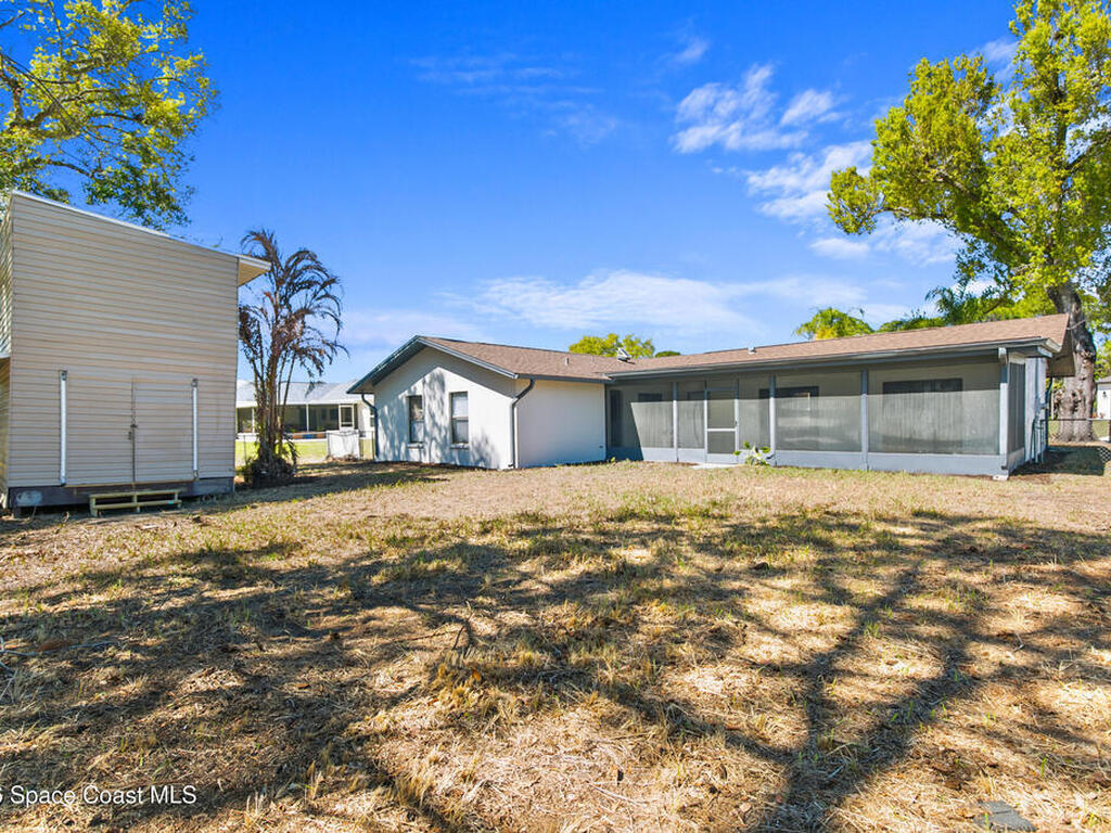 726 Cleaves Street, Palm Bay, FL 32909