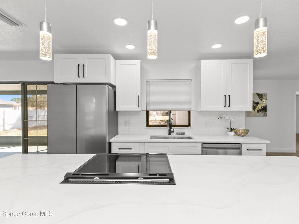 726 Cleaves Street, Palm Bay, FL 32909