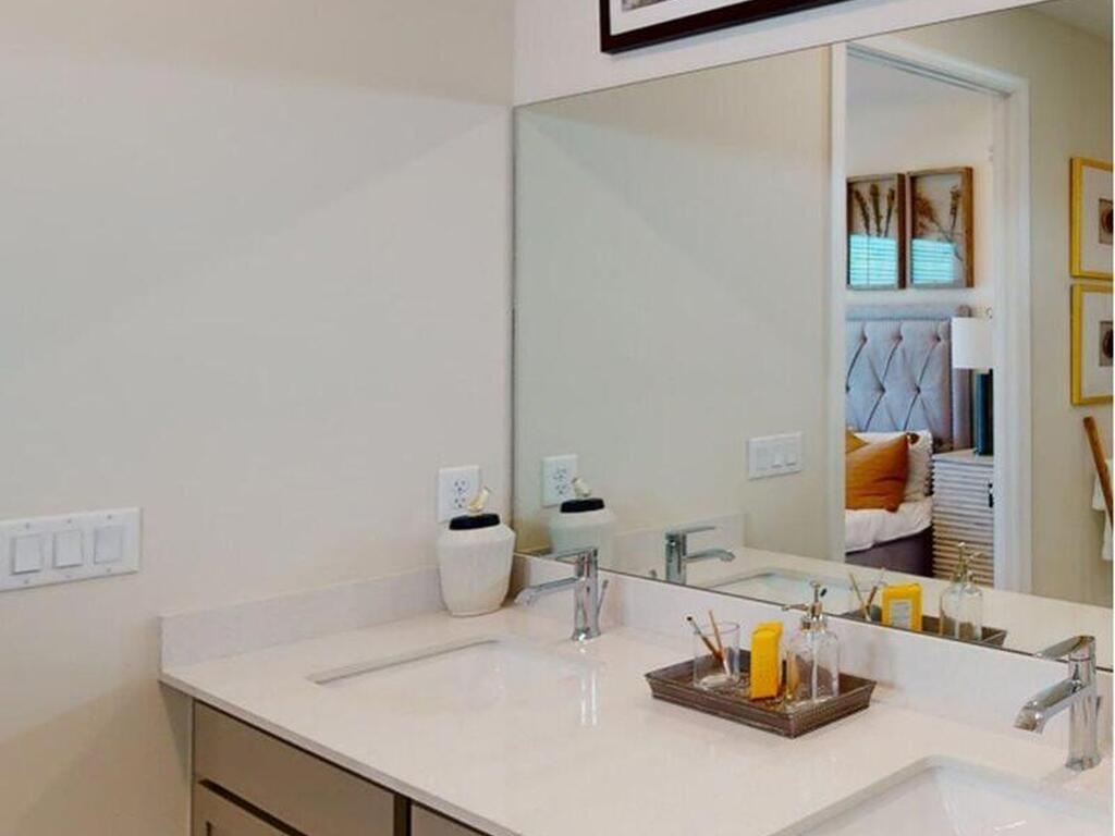 1630 Pantone Way, Palm Bay, FL 32907