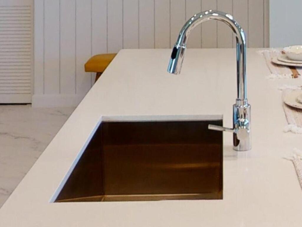 1630 Pantone Way, Palm Bay, FL 32907