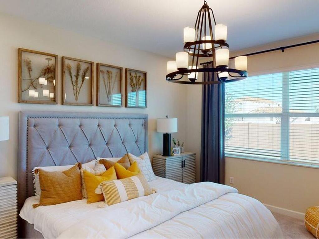 1630 Pantone Way, Palm Bay, FL 32907