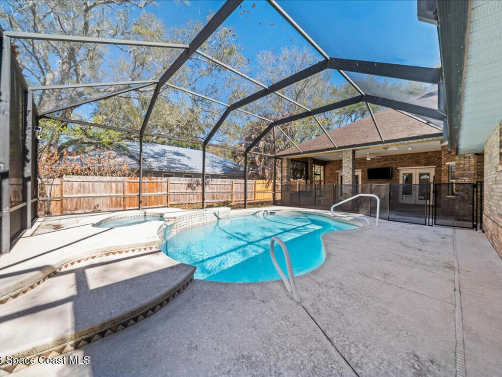 35 River Ridge Drive, Rockledge, FL 32955