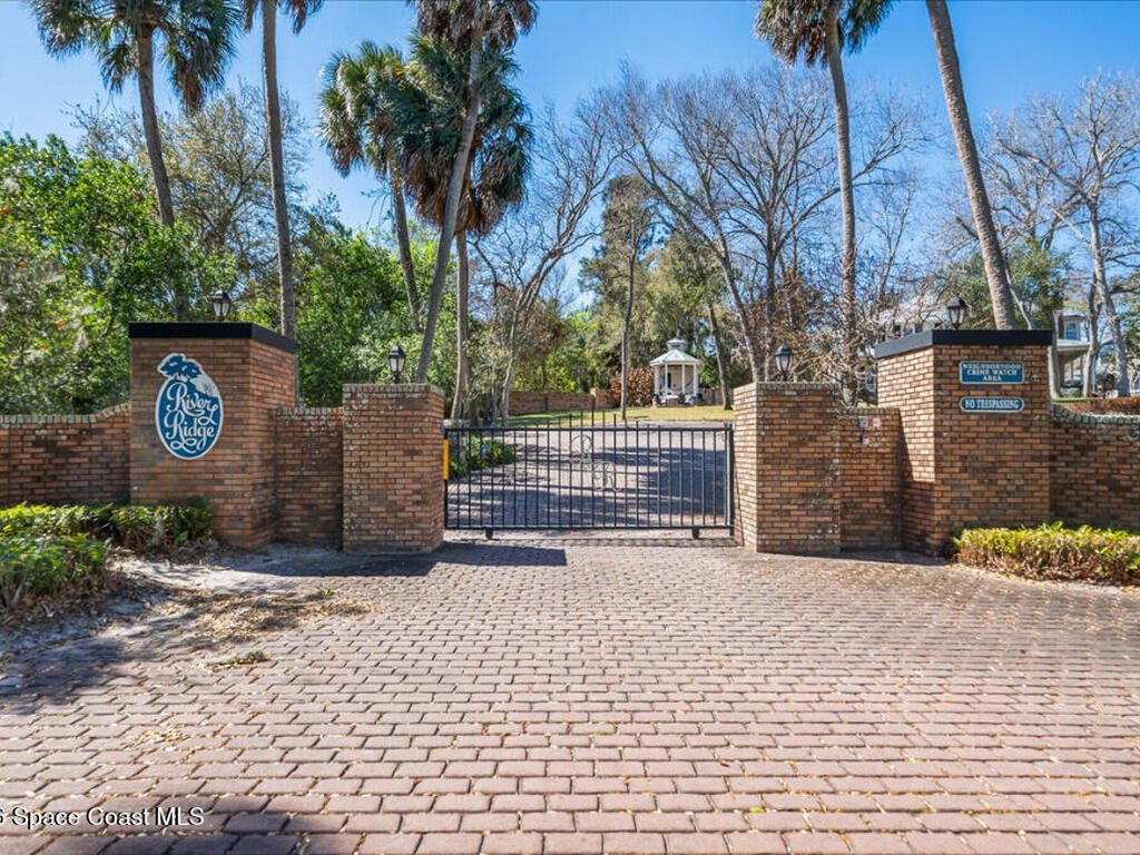 35 River Ridge Drive, Rockledge, FL 32955