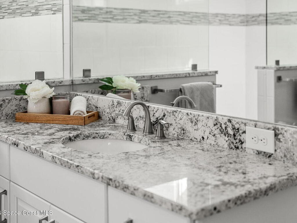 8206 Lyside Drive, Melbourne, FL 32940