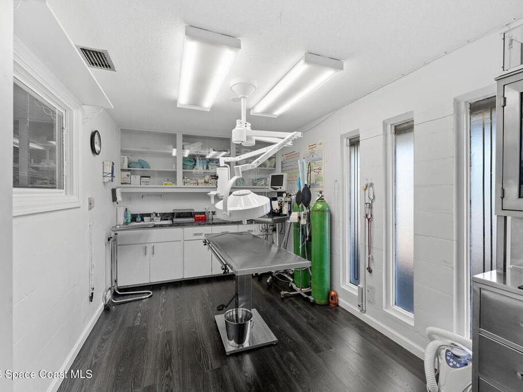 1029 Sarno Road, Melbourne, FL 32935