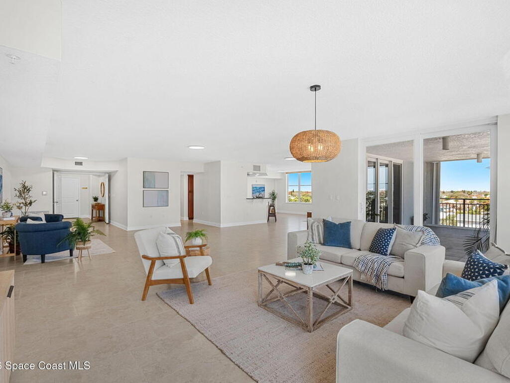 410 Hayes Avenue, Cocoa Beach, FL 32931