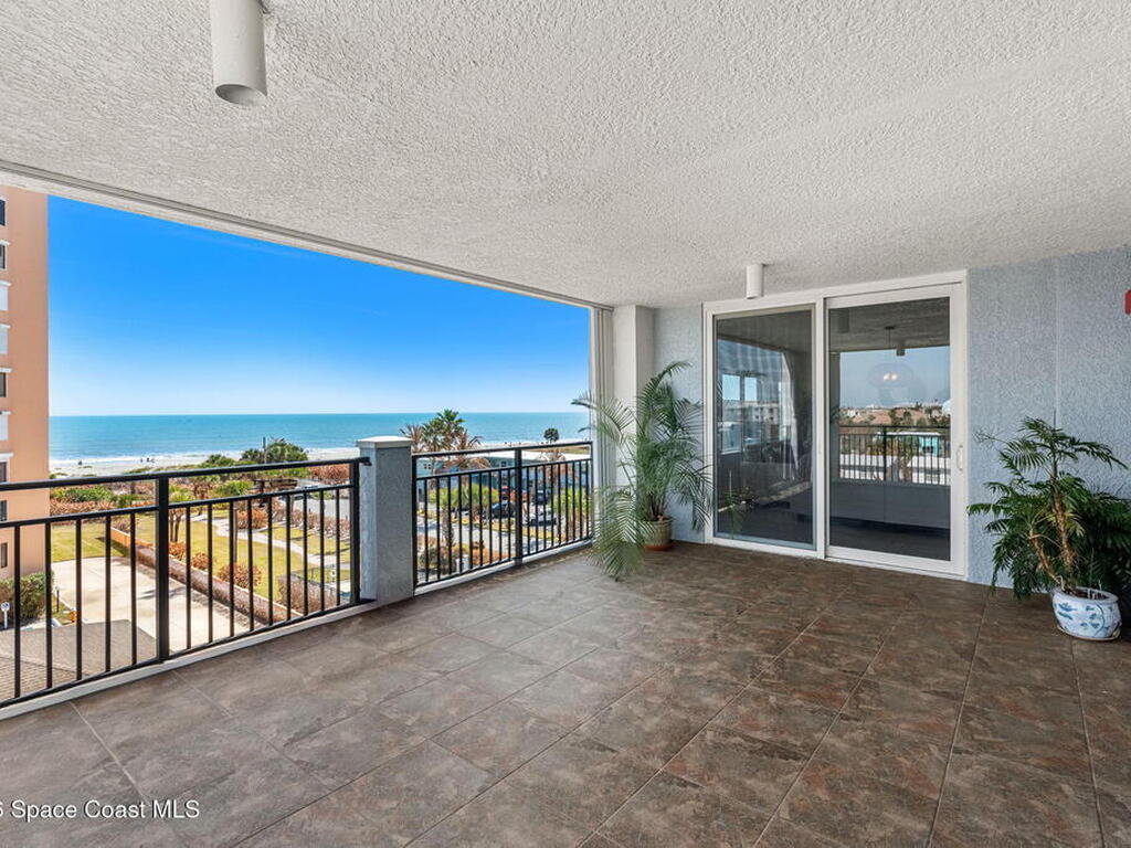 410 Hayes Avenue, Cocoa Beach, FL 32931