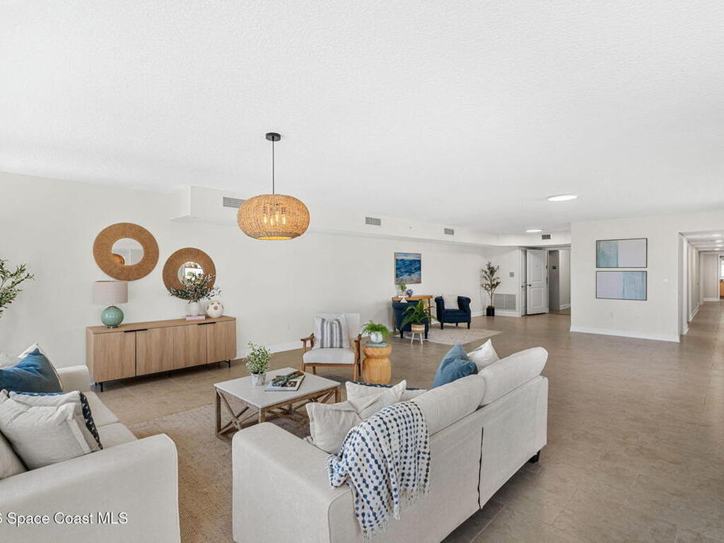 410 Hayes Avenue, Cocoa Beach, FL 32931