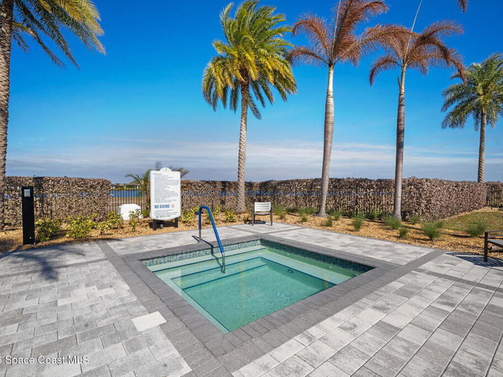 2461 Treasure Cay Lane, Melbourne, FL 32940