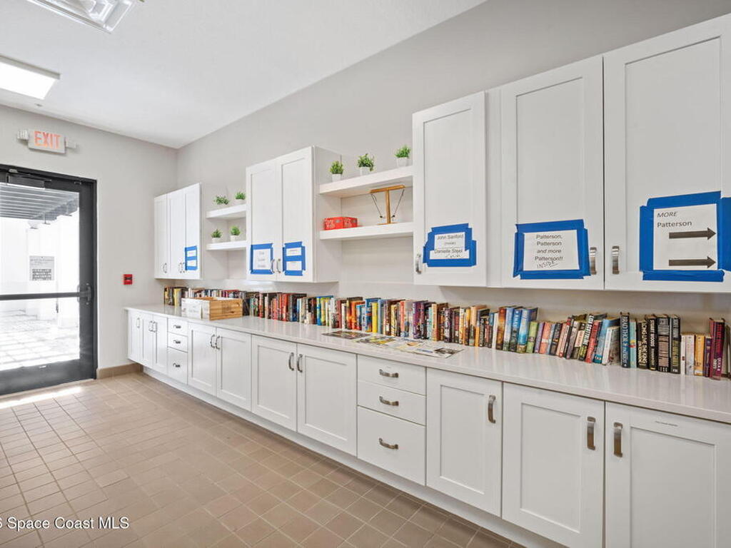 2461 Treasure Cay Lane, Melbourne, FL 32940