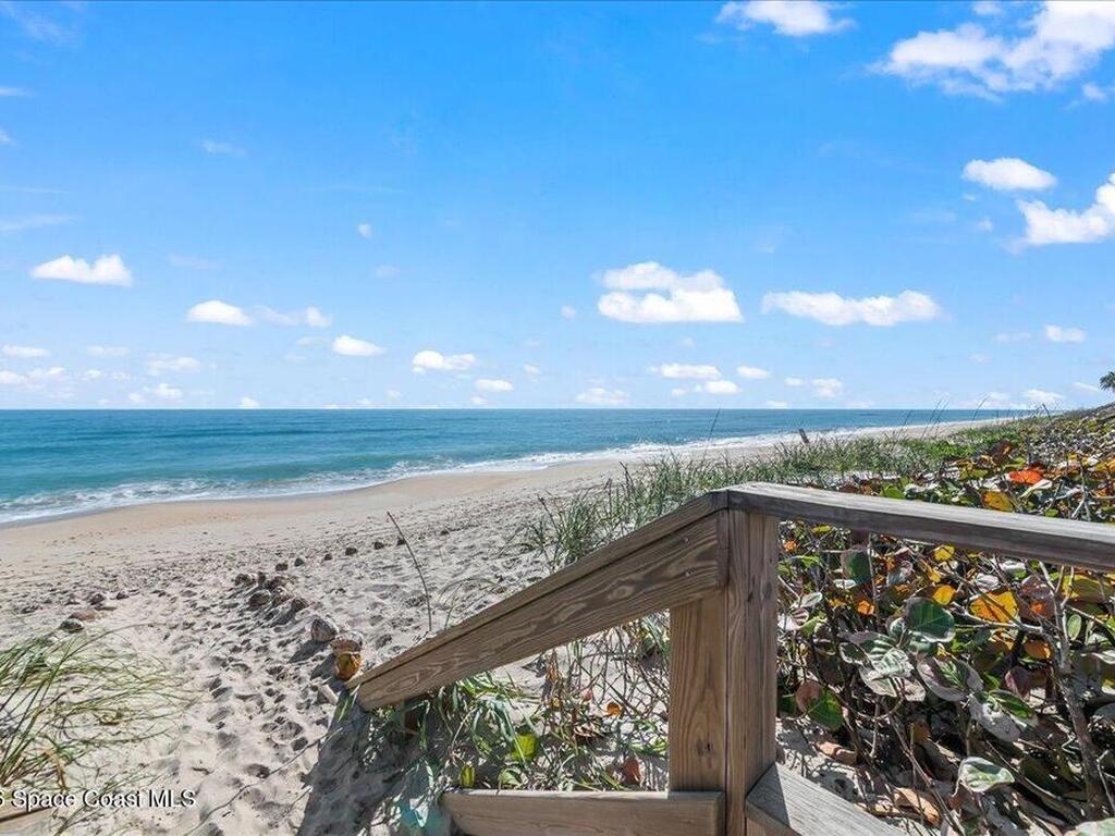 6045 Riverside Drive, Melbourne Beach, FL 32951