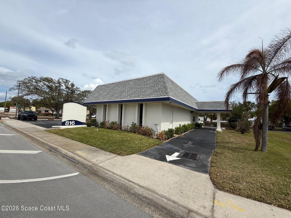 816 U.S. 1, Sebastian, FL 32958