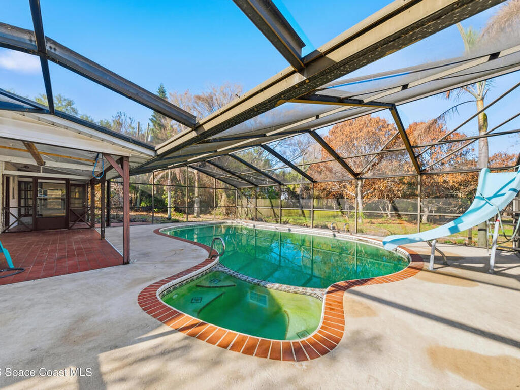 4301 Crooked Mile Road, Merritt Island, FL 32952