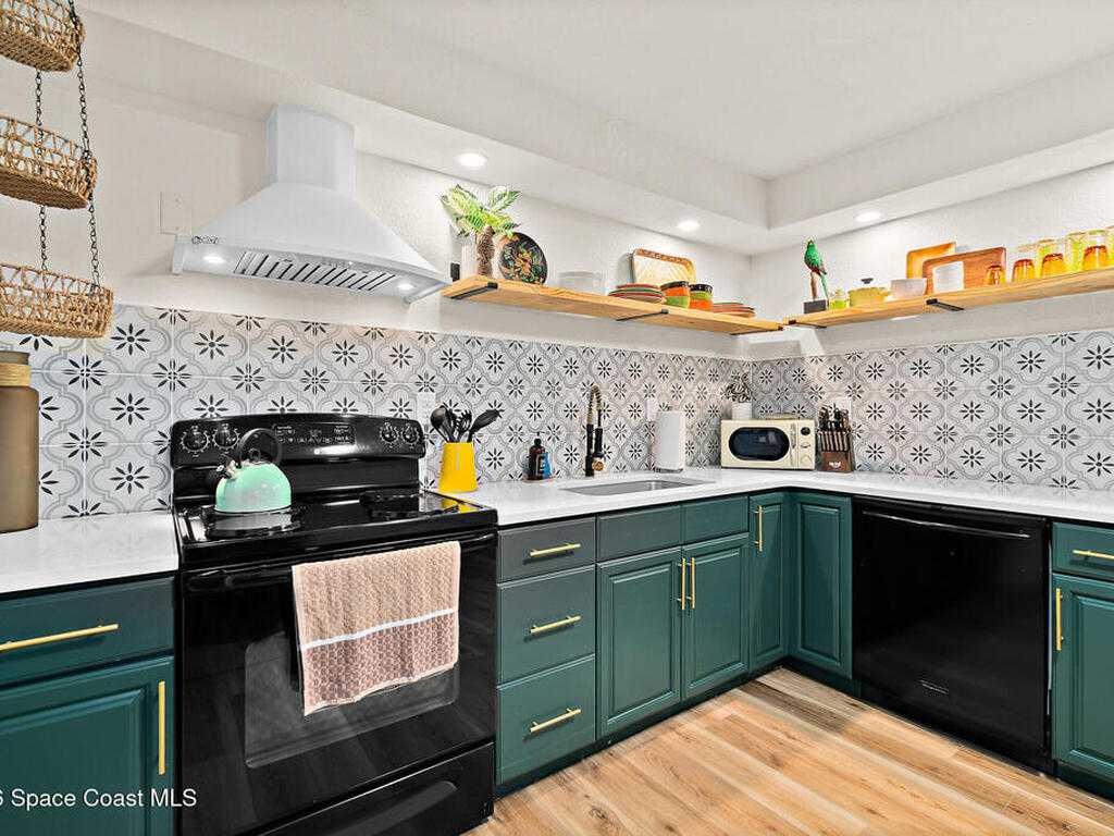 1032 Park Drive, Satellite Beach, FL 32937