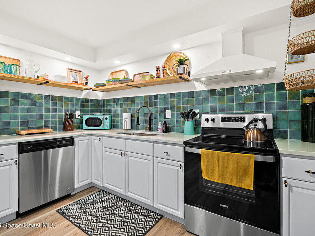 1032 Park Drive, Satellite Beach, FL 32937