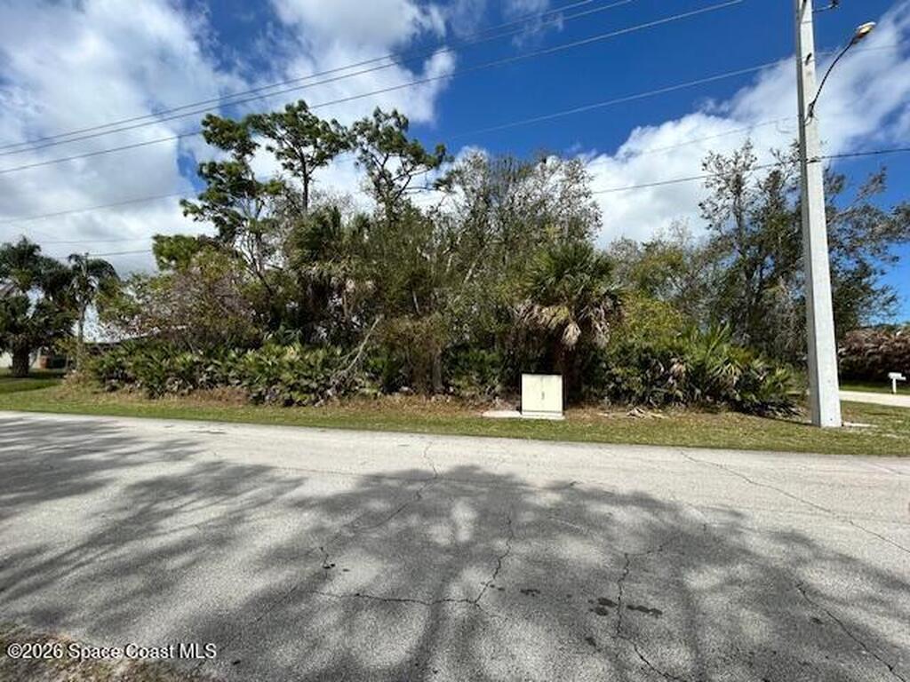 980 Evernia Street, Sebastian, FL 32958