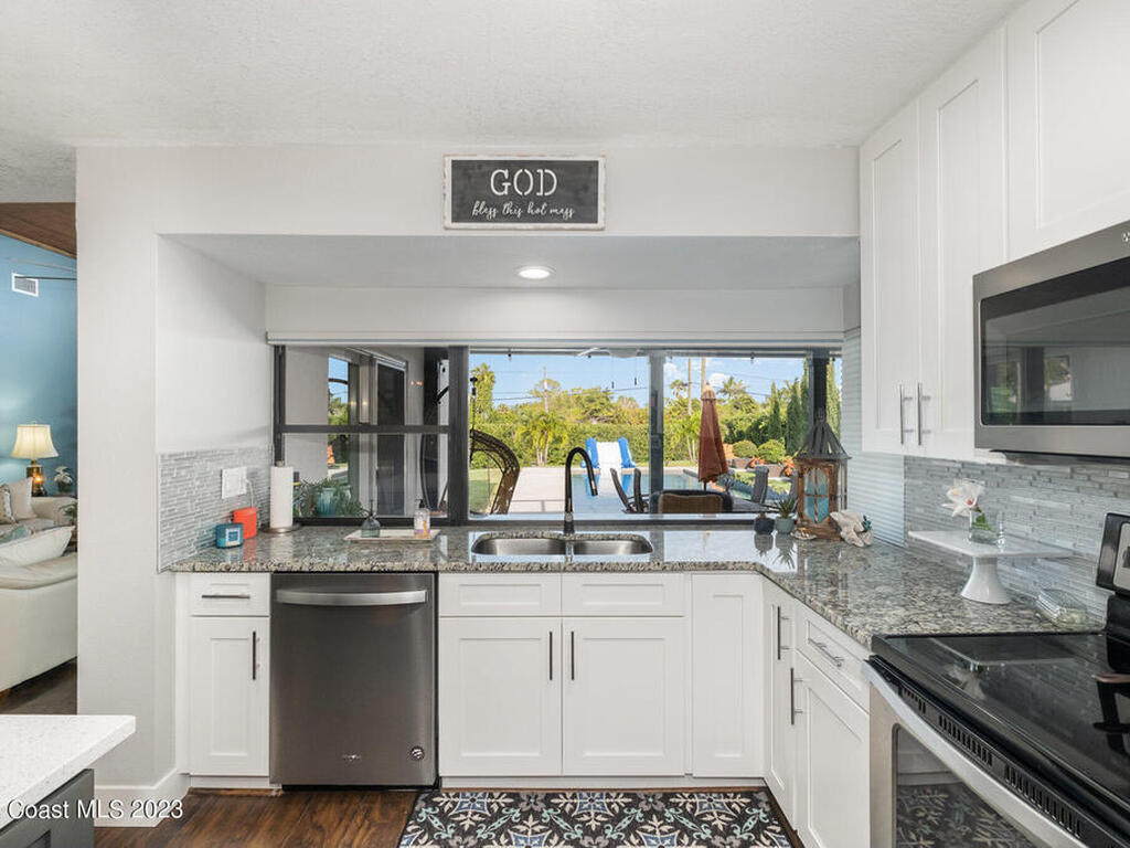 1345 Leslie Drive, Merritt Island, FL 32952