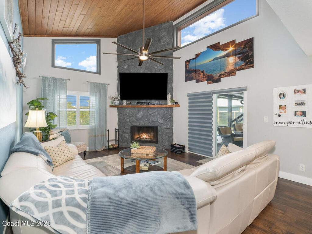 1345 Leslie Drive, Merritt Island, FL 32952