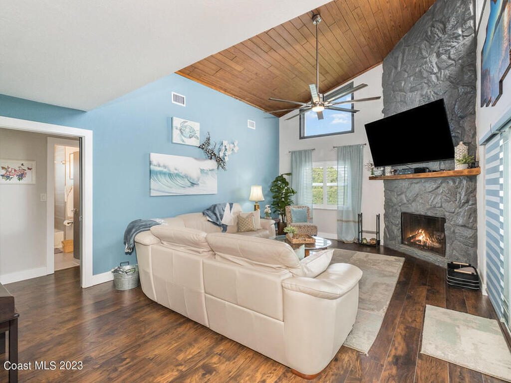 1345 Leslie Drive, Merritt Island, FL 32952