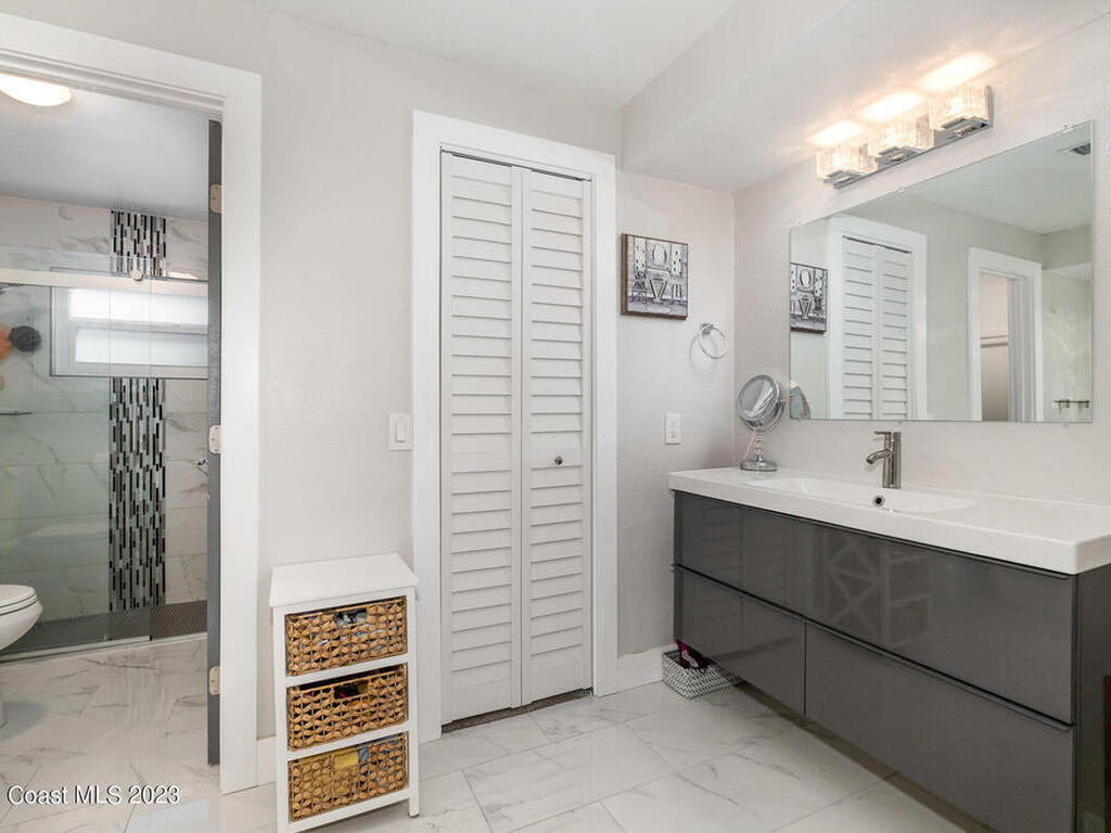 1345 Leslie Drive, Merritt Island, FL 32952