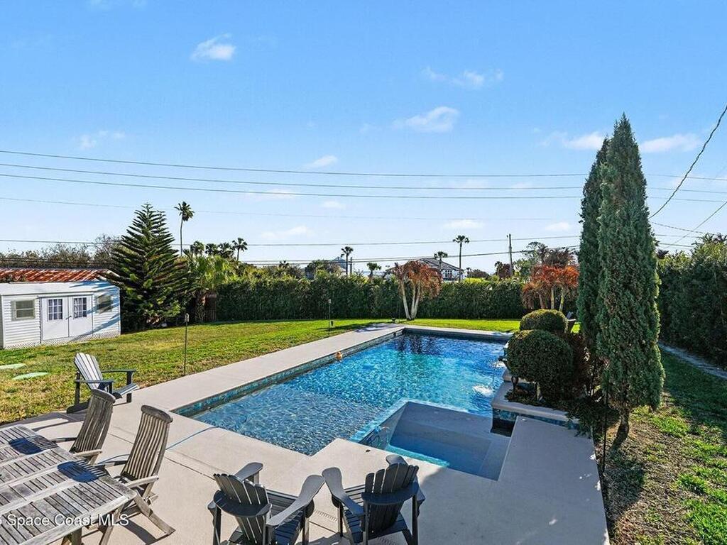 1345 Leslie Drive, Merritt Island, FL 32952