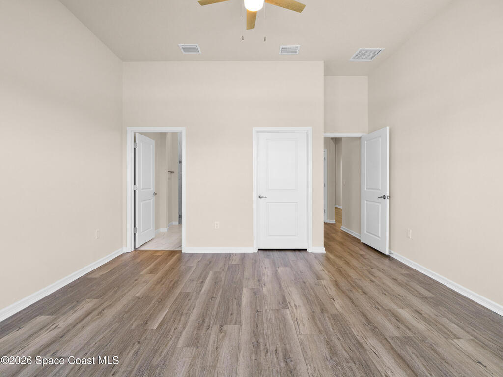 8969 Shoreline Avenue, Melbourne, FL 32940