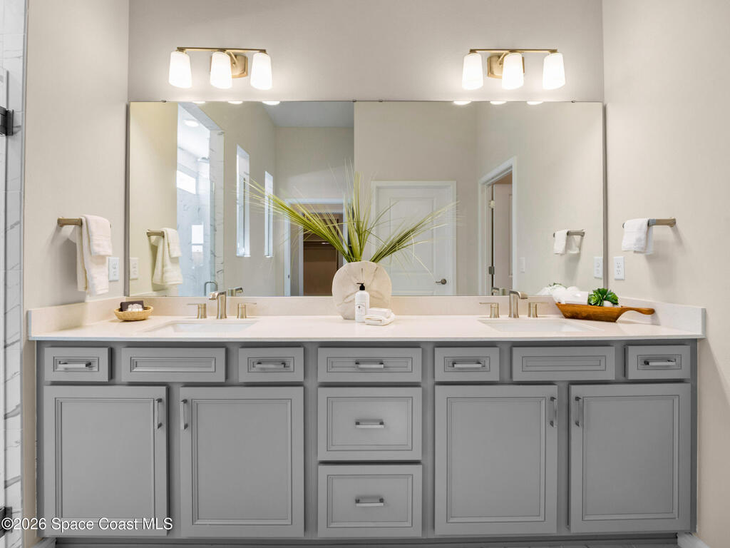 8969 Shoreline Avenue, Melbourne, FL 32940