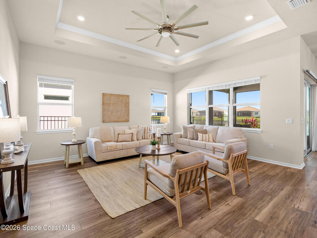 8969 Shoreline Avenue, Melbourne, FL 32940