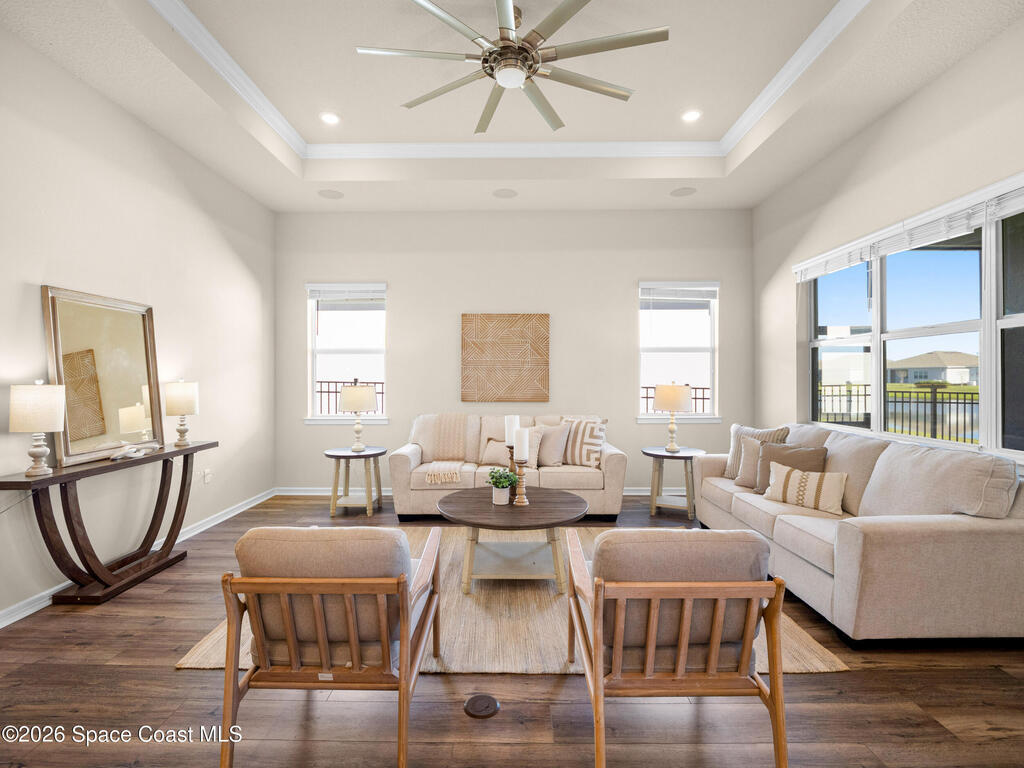 8969 Shoreline Avenue, Melbourne, FL 32940