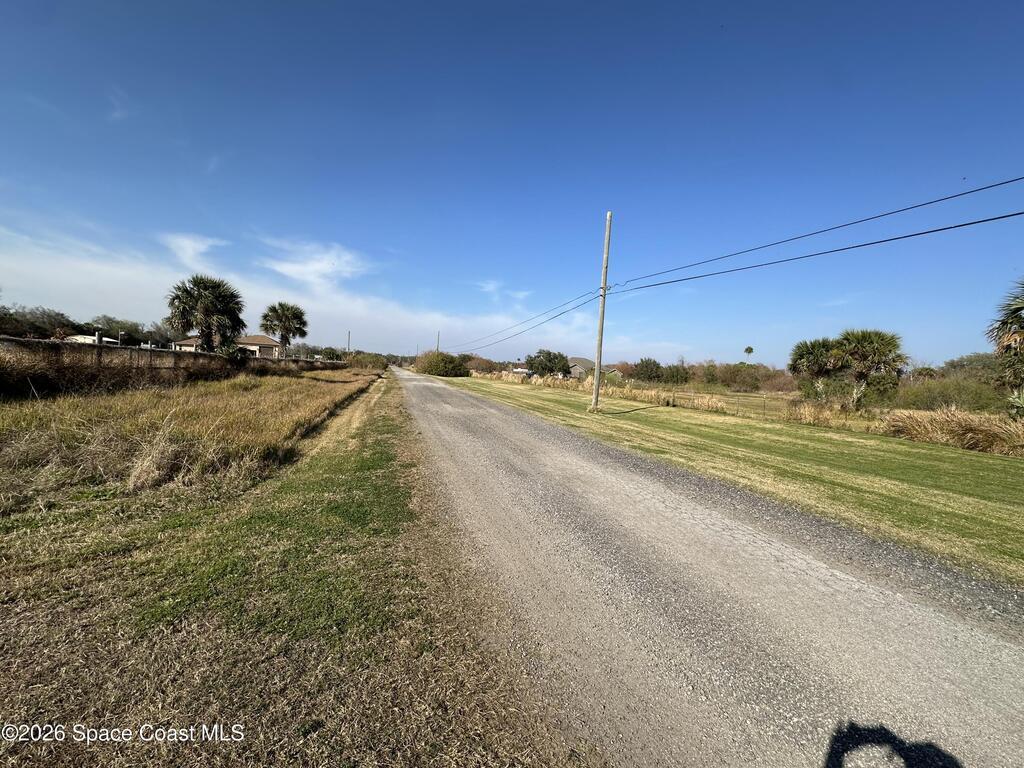 3832 Serenity Lane, Mims, FL 32754