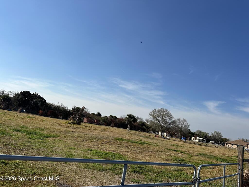 3832 Serenity Lane, Mims, FL 32754