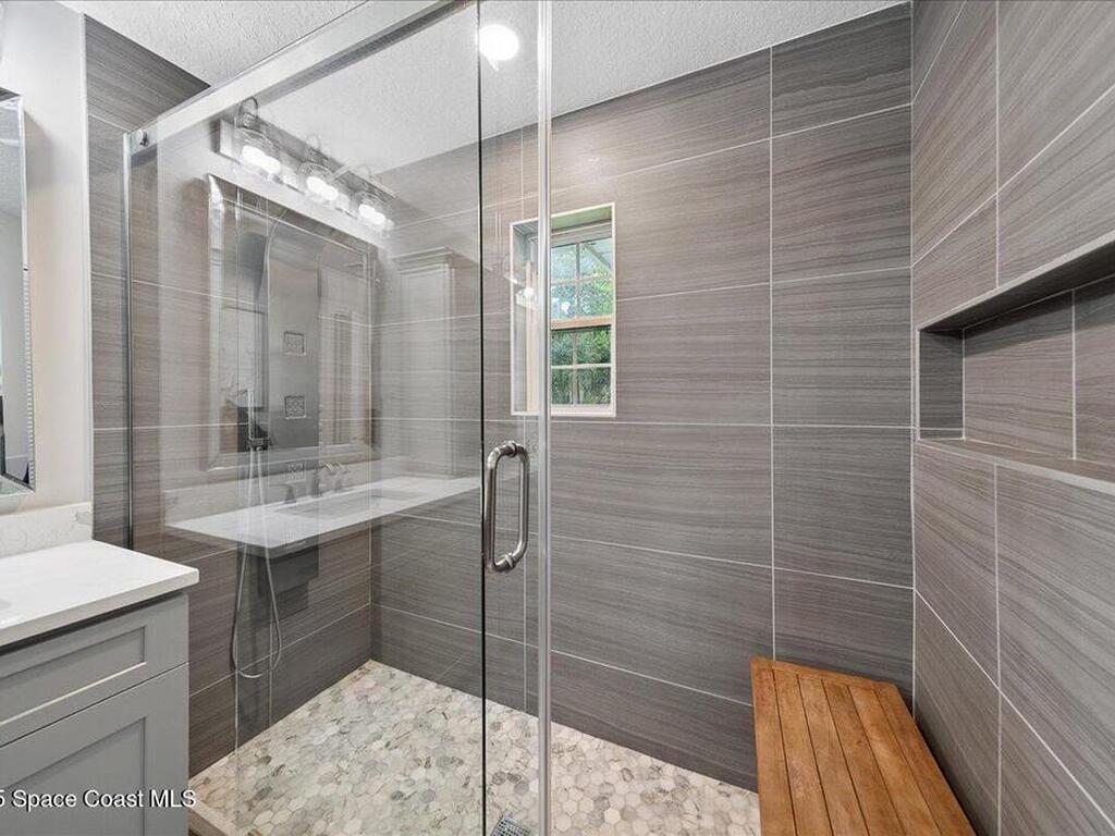 5685 Lake Washington Road, Melbourne, FL 32934