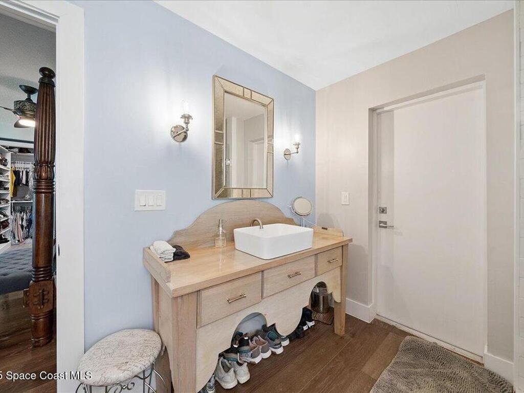 5685 Lake Washington Road, Melbourne, FL 32934