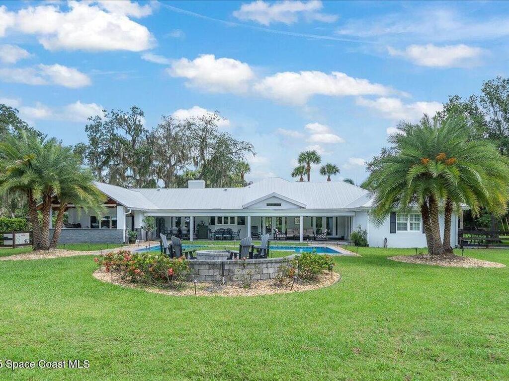 5685 Lake Washington Road, Melbourne, FL 32934