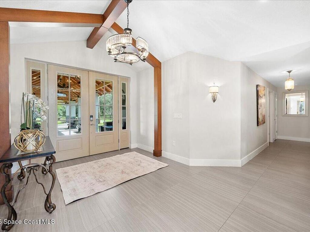 5685 Lake Washington Road, Melbourne, FL 32934