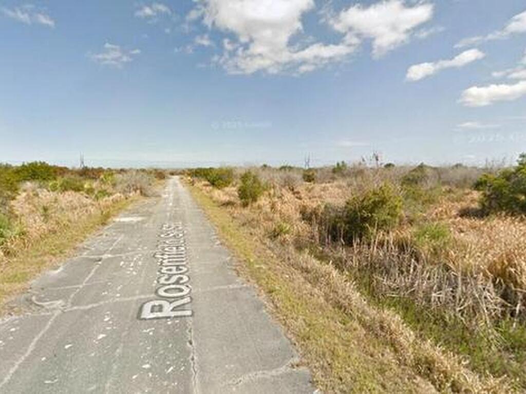 1470 Rosenfield Street, Palm Bay, FL 32908