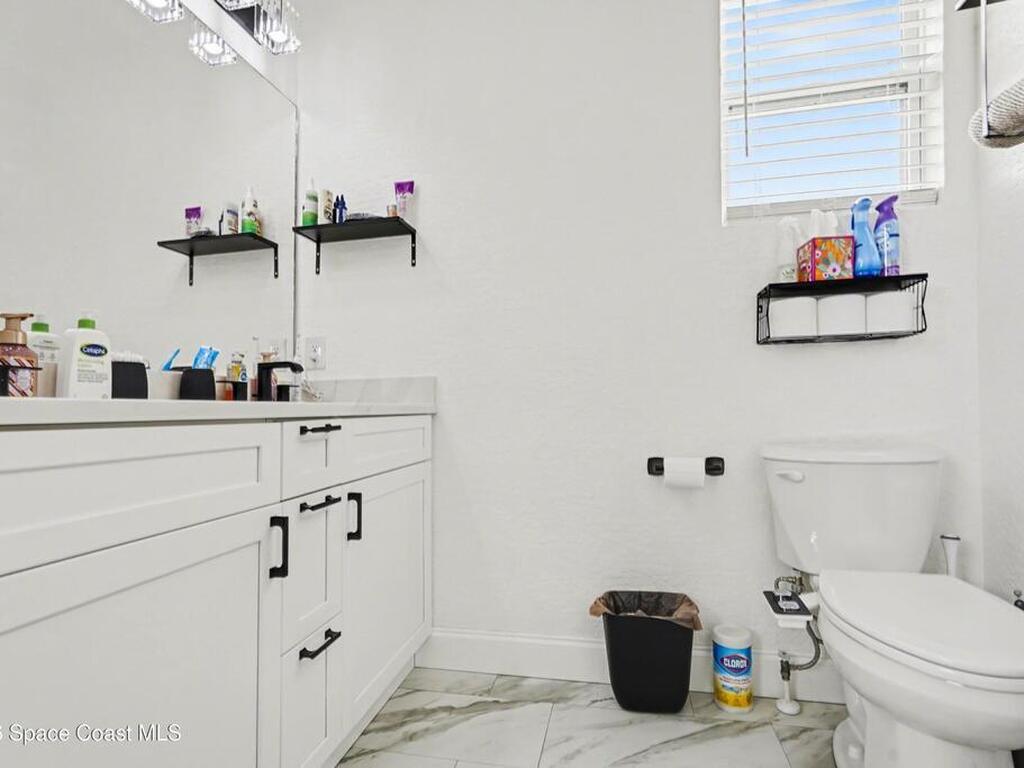 5570 Sanctuary Avenue, Grant, FL 32949