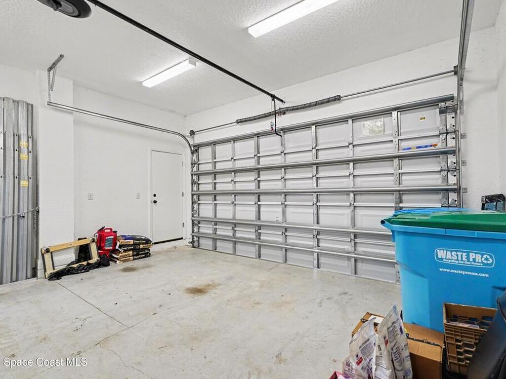 5570 Sanctuary Avenue, Grant, FL 32949