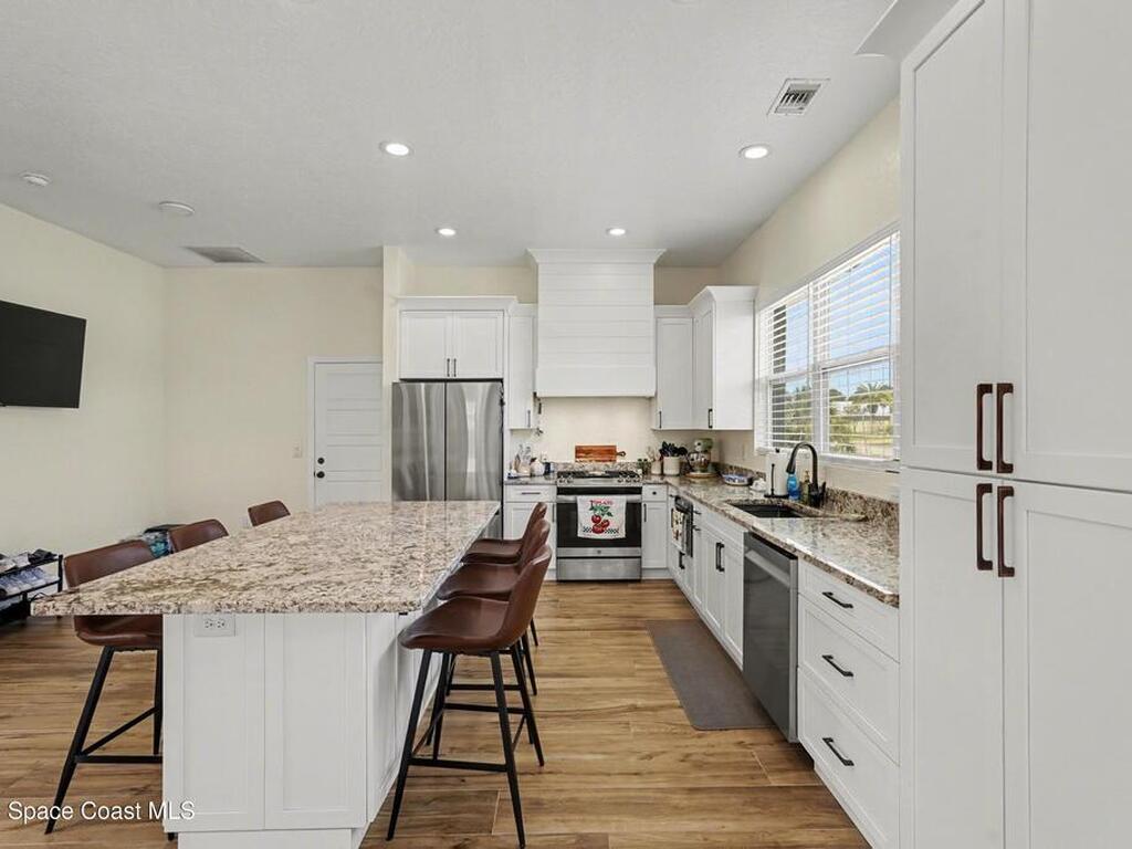 5570 Sanctuary Avenue, Grant, FL 32949