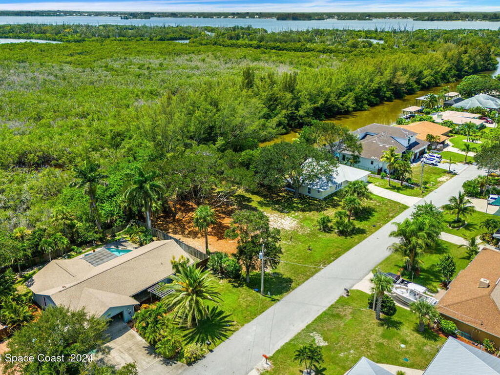 329 Beverly Court, Melbourne Beach, FL 32951