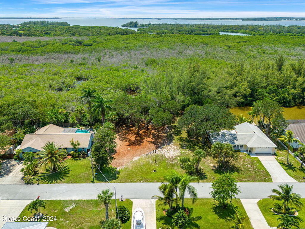 329 Beverly Court, Melbourne Beach, FL 32951