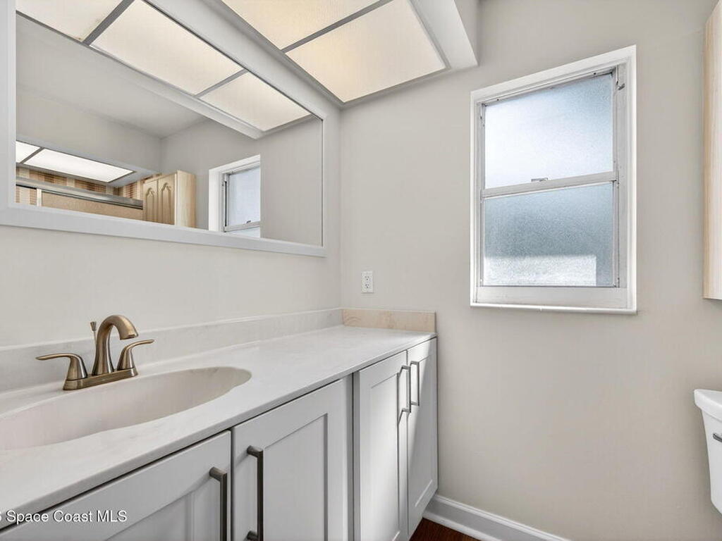 250 Bonita Drive, Merritt Island, FL 32952