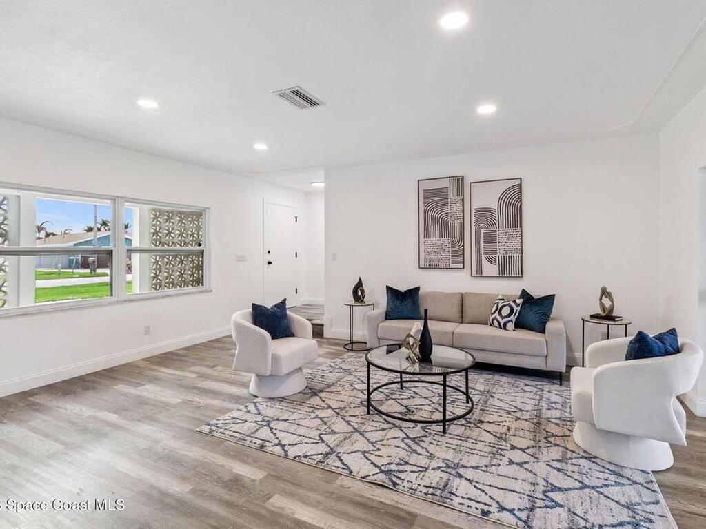 466 Gateway Drive, Merritt Island, FL 32952