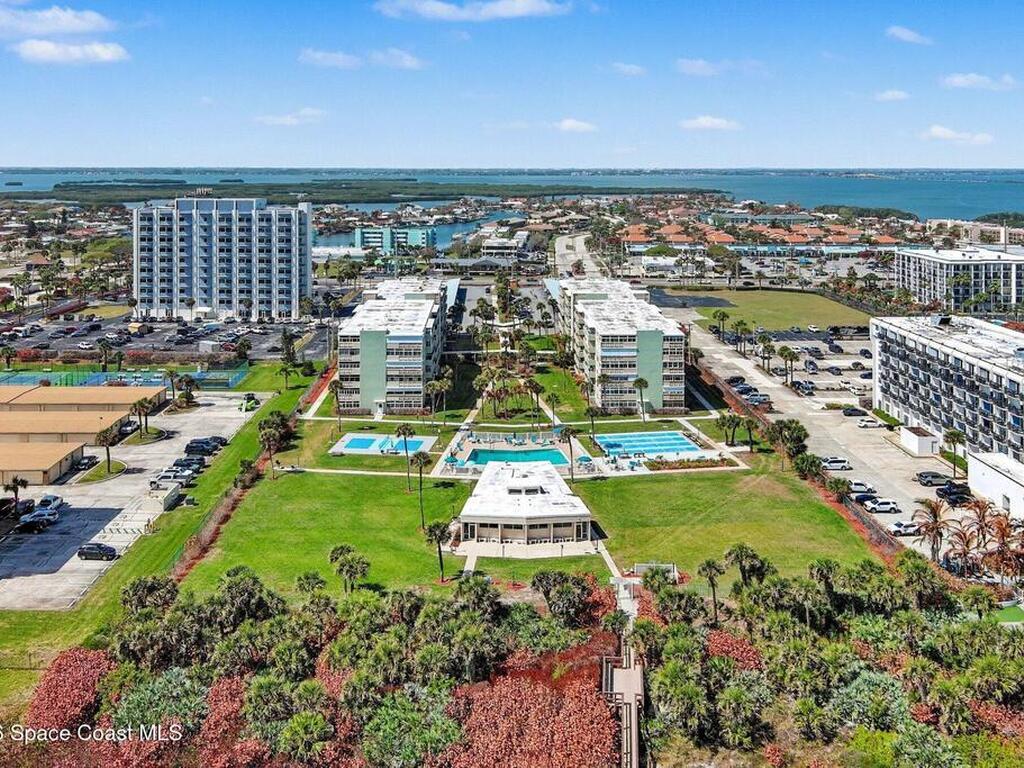 2020 N Atlantic Avenue, Cocoa Beach, FL 32931