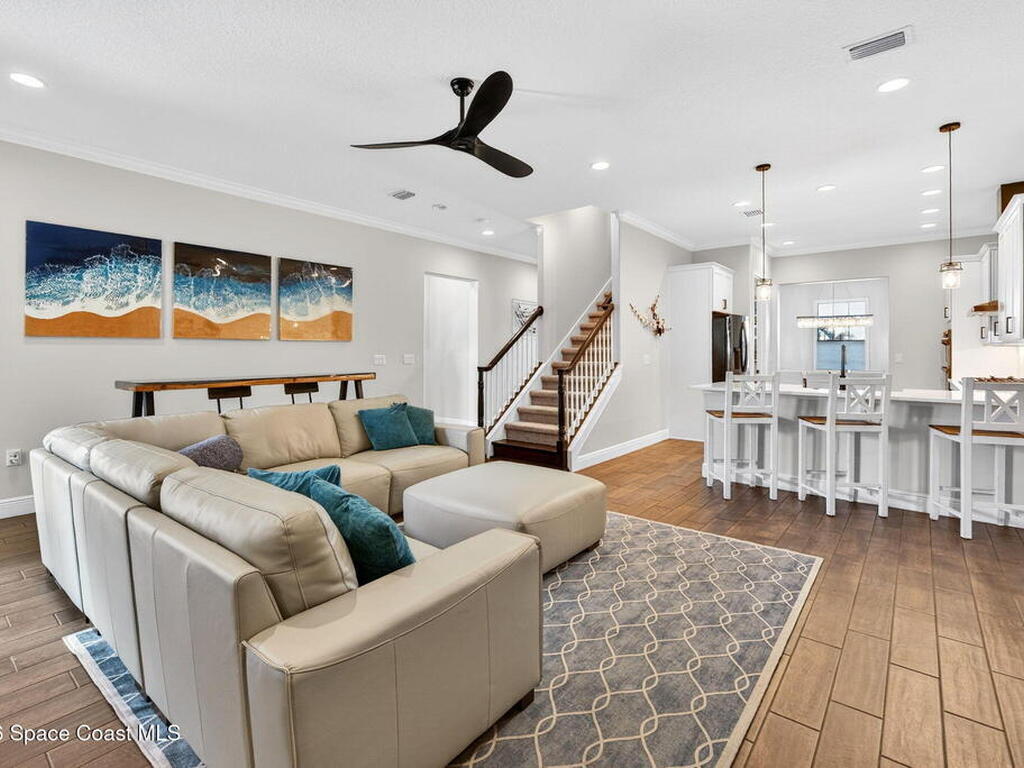 2483 Kola Way, Melbourne, FL 32940