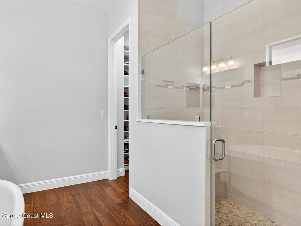 2483 Kola Way, Melbourne, FL 32940