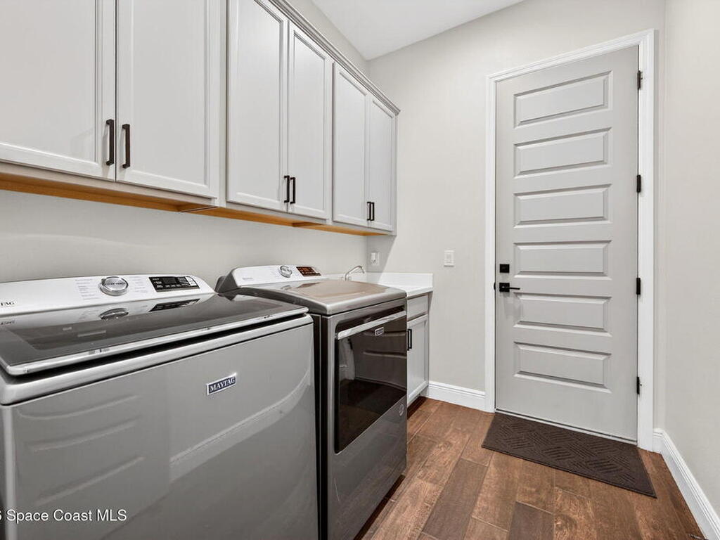 2483 Kola Way, Melbourne, FL 32940