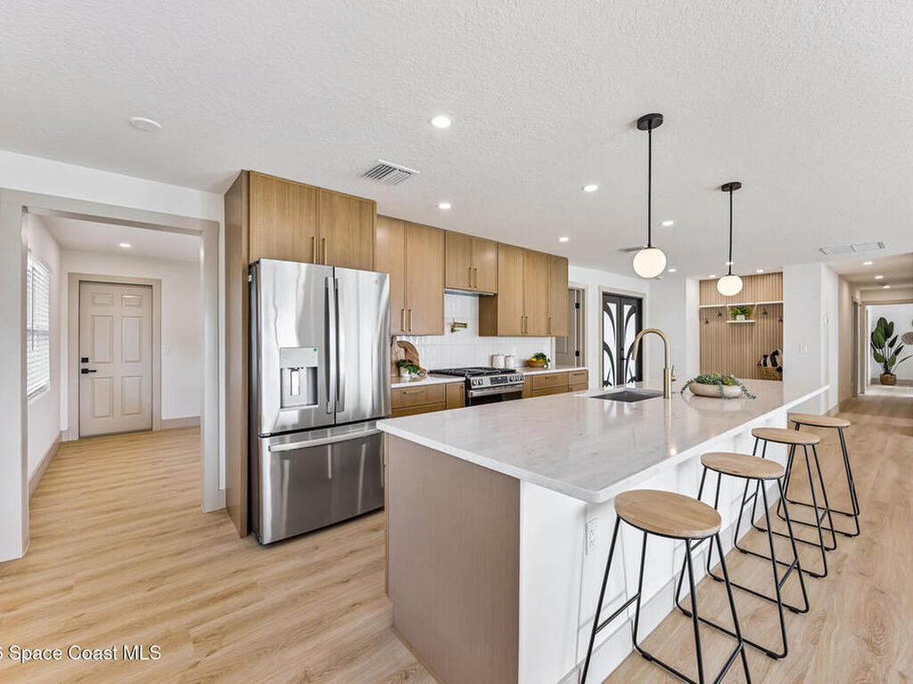 43 Westview Lane, Cocoa Beach, FL 32931