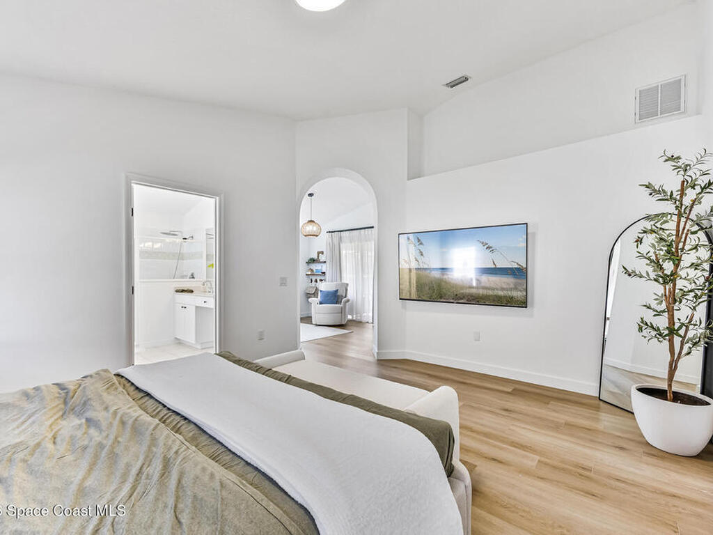 7843 Citrus Creek Drive, Suntree, FL 32940